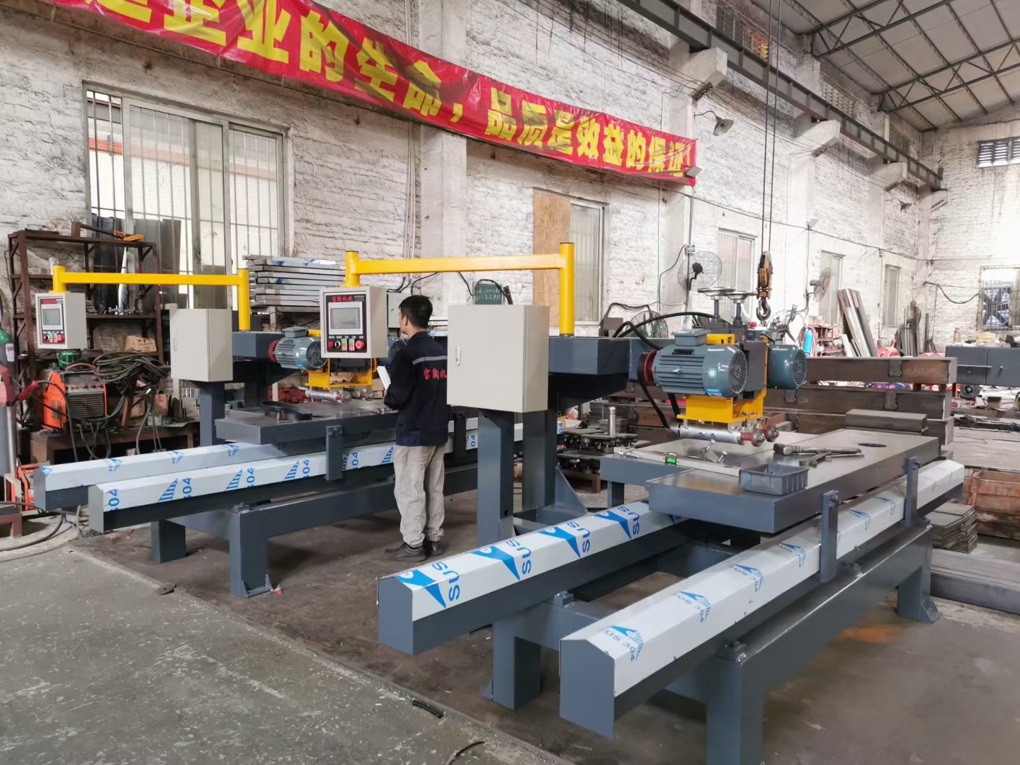 持续走俏国外的数控型瓷砖手推机Manual ceramic tile cutting machines 